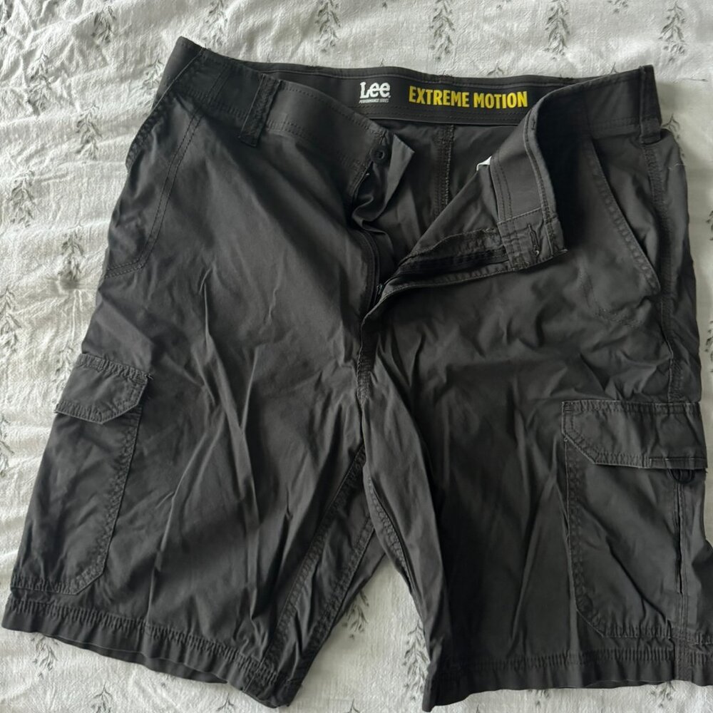 Lee Extreme Motion Men’s Cargo Shorts